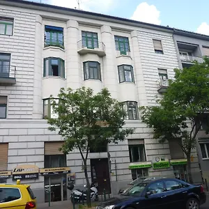https://retro-apartment.inbudapesthotels.com